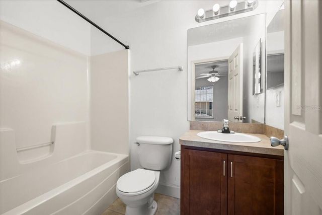 2945 SW 35TH PLACE 137, Gainesville, FL 32608