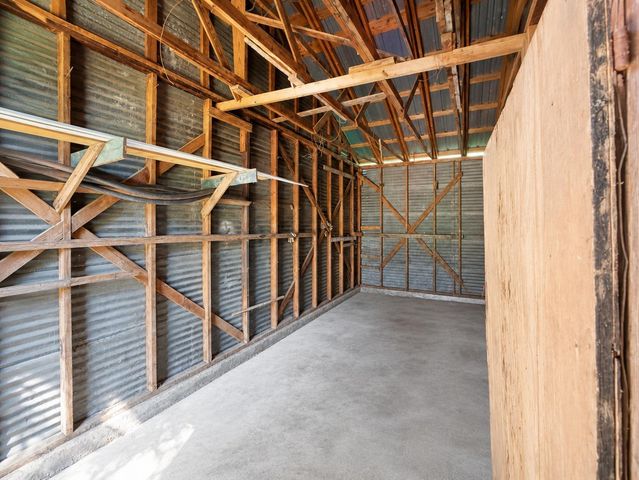 810 N 6th ST, Temple, TX 76501