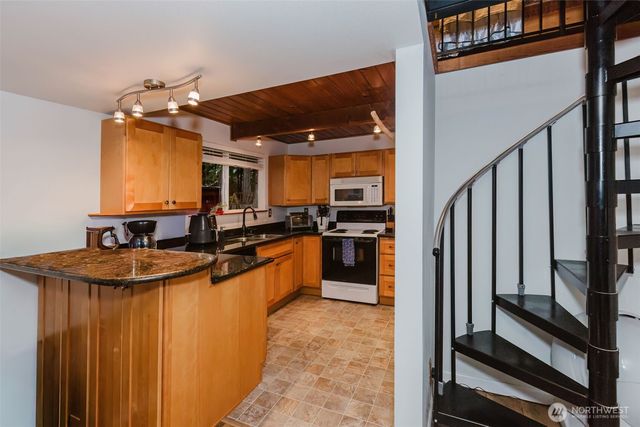 1822 190th Avenue SW, Lakebay, WA 98349