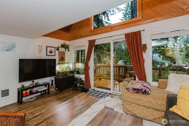 1822 190th Avenue SW, Lakebay, WA 98349