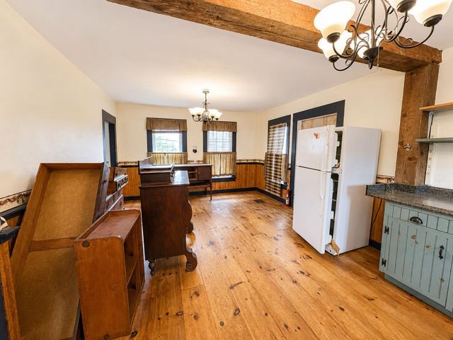 11 North Ridge Road, Burke, VT 05871