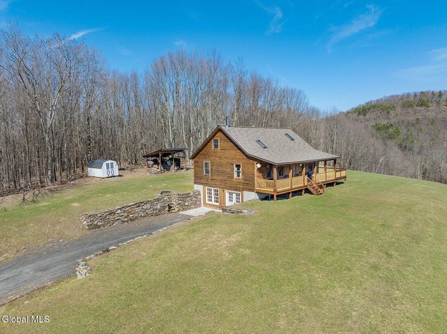 1267 Patterson Hill Road, Hebron, NY 12865
