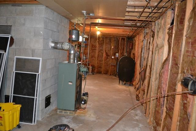 55 Mendon Rd, Sutton, MA 01590