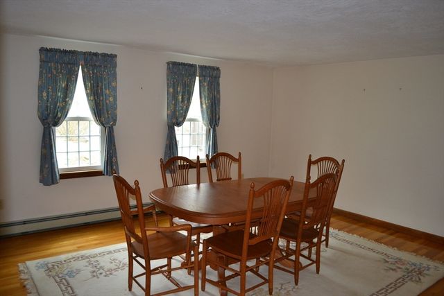 55 Mendon Rd, Sutton, MA 01590