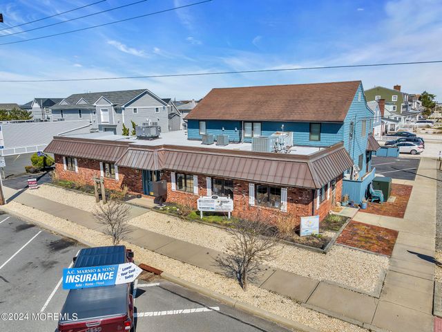 1605 Grand Central Avenue 2, Lavallette, NJ 08735