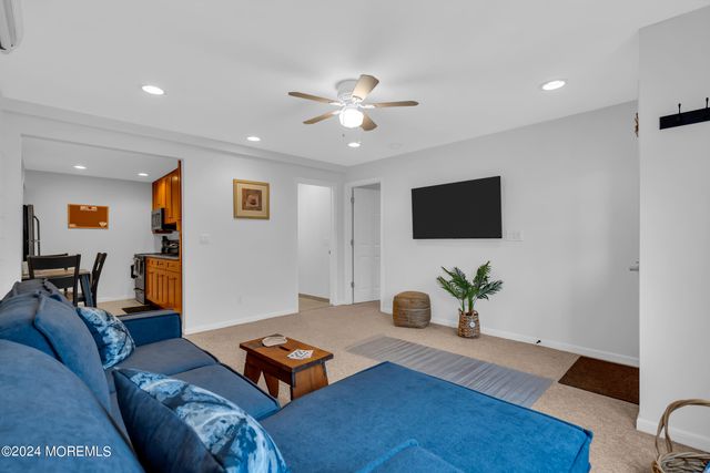 1605 Grand Central Avenue 2, Lavallette, NJ 08735