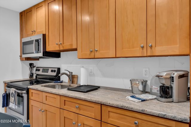 1605 Grand Central Avenue 2, Lavallette, NJ 08735