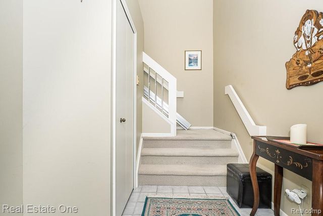 1903 Eagle Pointe, Bloomfield Hills, MI 48304