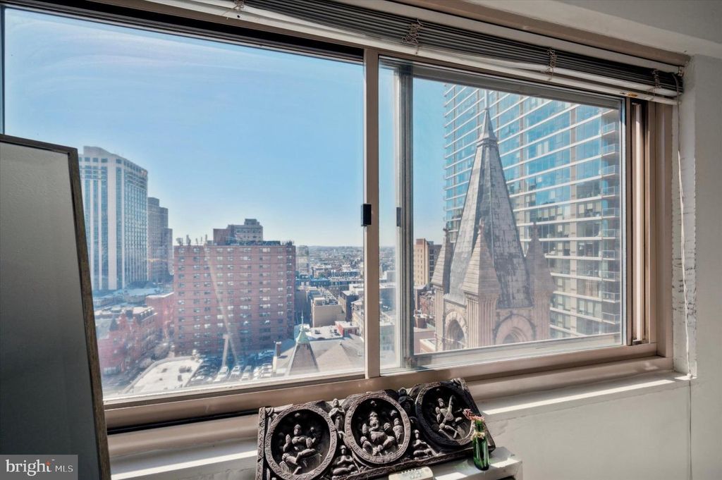 2101-17 CHESTNUT ST #1612, PHILADELPHIA, PA 19103 — photo 2