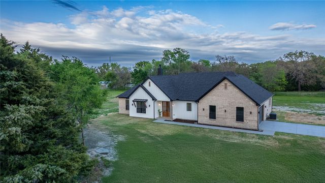 9033 County Road 114, Kaufman, TX 75142