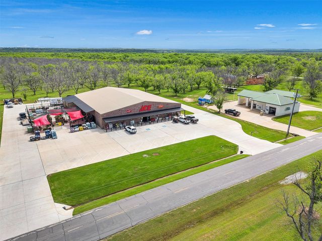 9702 Bellechase Road, Granbury, TX 76049