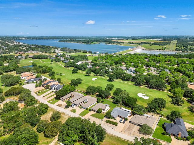 9702 Bellechase Road, Granbury, TX 76049