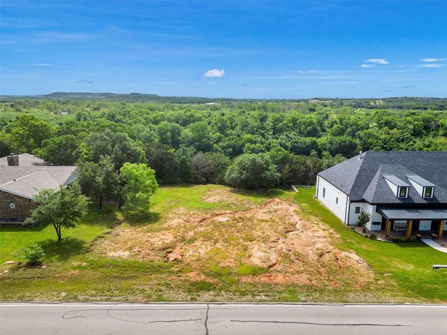 9702 Bellechase Road, Granbury, TX 76049