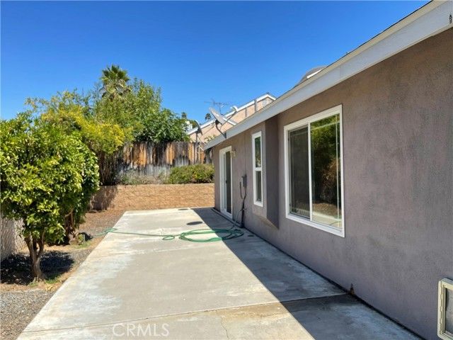 1341 Grovehill Dr., Riverside, CA 92507