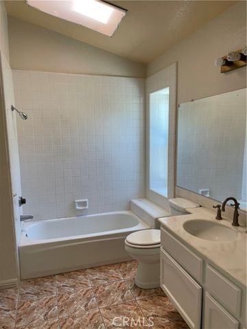 1341 Grovehill Dr., Riverside, CA 92507