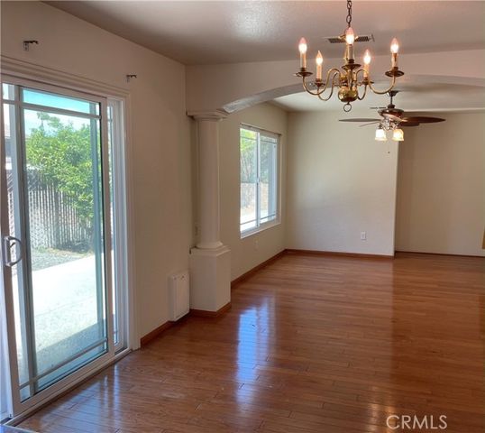 1341 Grovehill Dr., Riverside, CA 92507