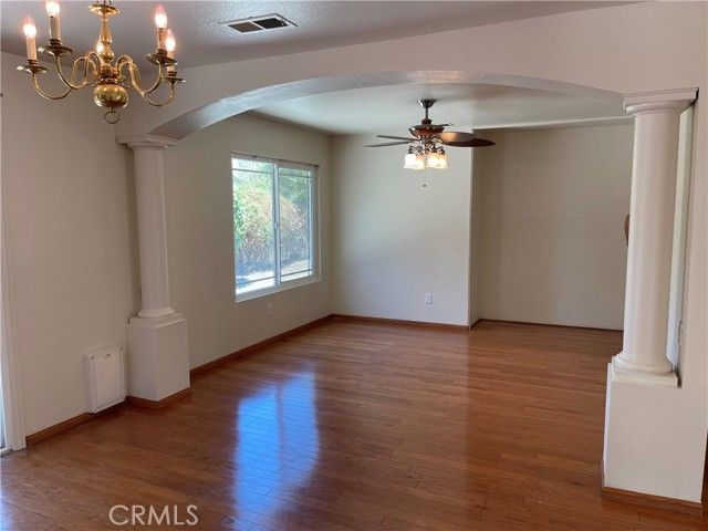 1341 Grovehill Dr., Riverside, CA 92507