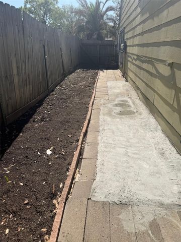 11643 Herald Square Drive, Houston, TX 77099