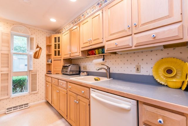 300 Buck Island Rd 8B, Yarmouth, MA 02673