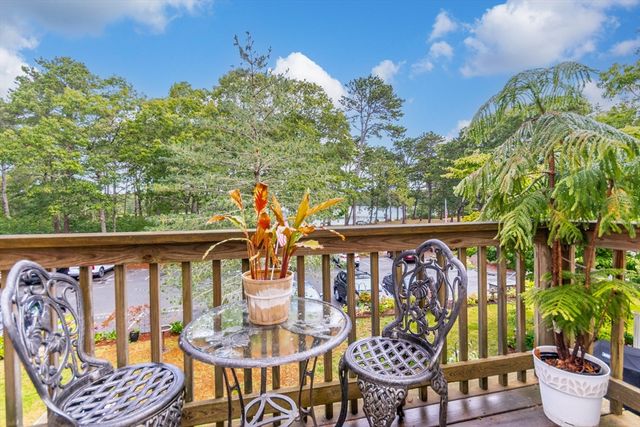 300 Buck Island Rd 8B, Yarmouth, MA 02673