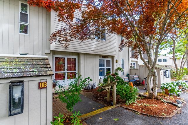 300 Buck Island Rd 8B, Yarmouth, MA 02673