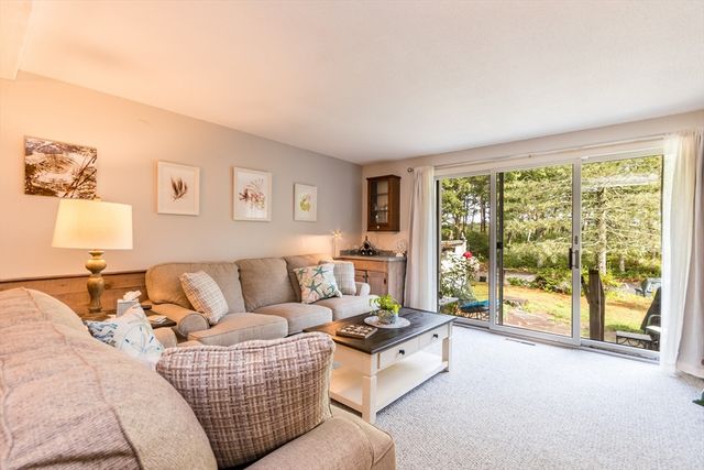 300 Buck Island Rd 8B, Yarmouth, MA 02673