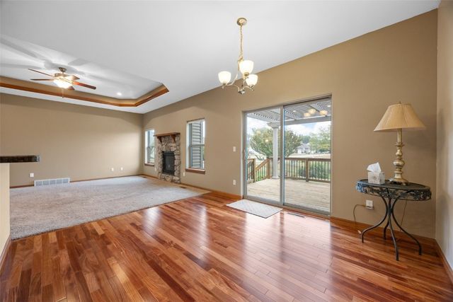 4301 Viola Street NE, Cedar Rapids, IA 52411