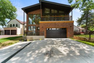 3110 W Jefferson Boulevard, Dallas, TX 75211
