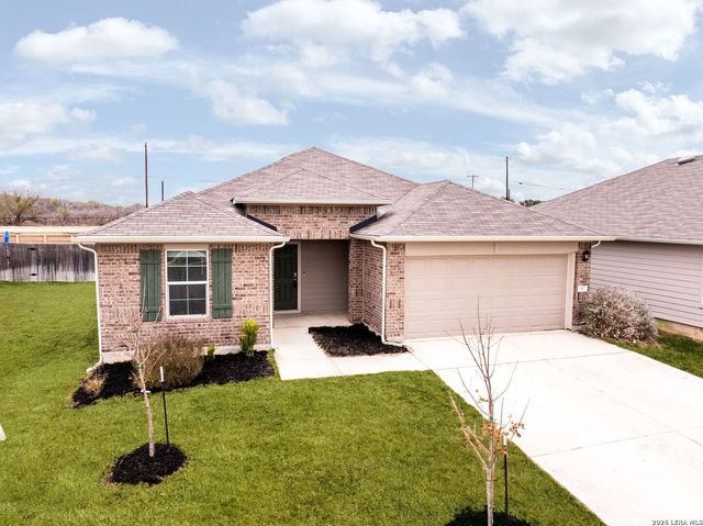 917 Chachalaca, Seguin, TX 78155