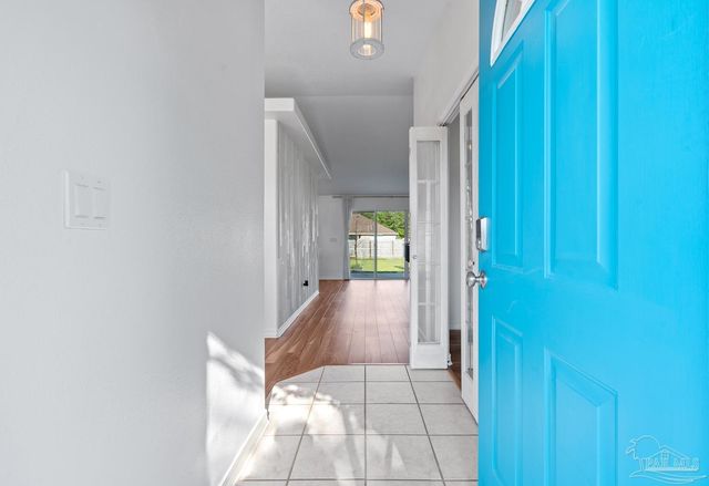 1014 Steel Ct, Milton, FL 32583