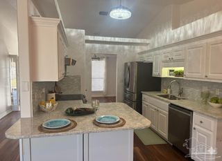 1014 Steel Ct, Milton, FL 32583