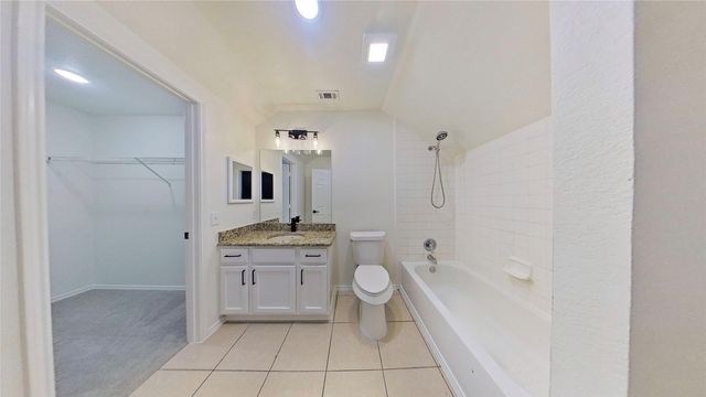 1004 Bridges Drive, Arlington, TX 76012