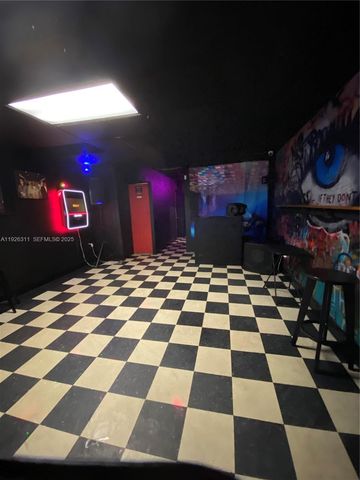 14247 NW 7th Ave, North Miami, FL 33168