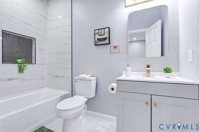 938 Rome St, Petersburg, VA 23803