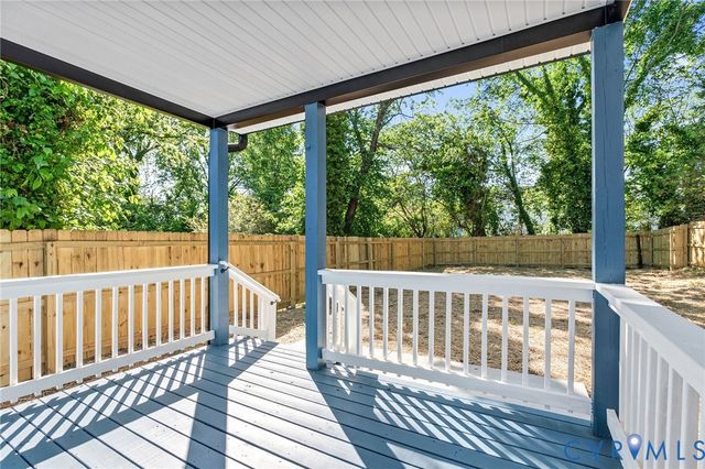 938 Rome St, Petersburg, VA 23803