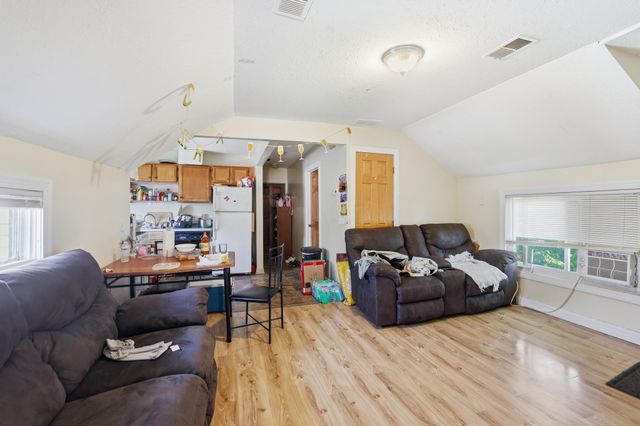 2314 Portland Avenue S, Minneapolis, MN 55404
