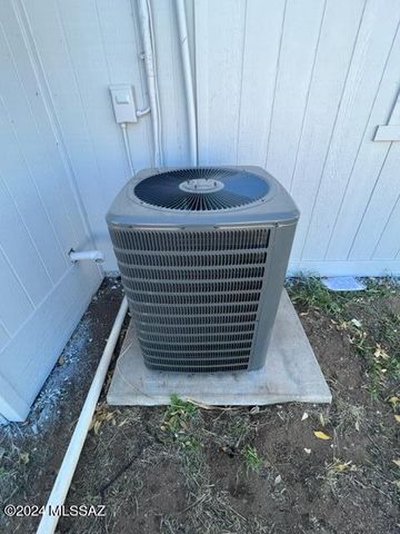 3080 W Cox Road, Willcox, AZ 85643