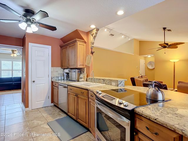 5223 Hamlet Circle, Spring Hill, FL 34606
