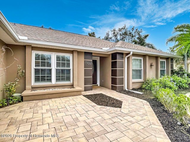 5223 Hamlet Circle, Spring Hill, FL 34606