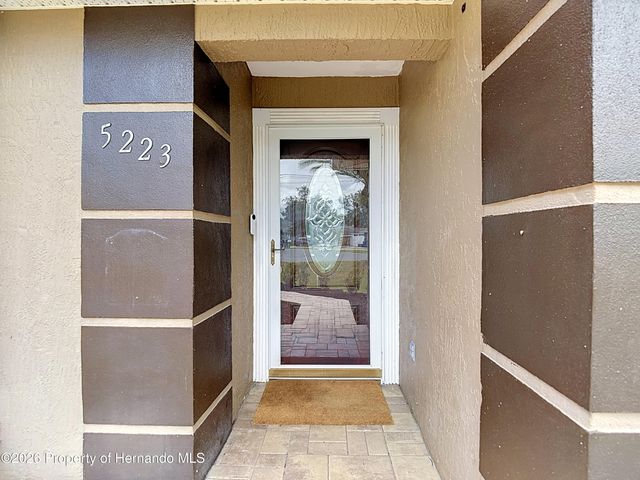 5223 Hamlet Circle, Spring Hill, FL 34606
