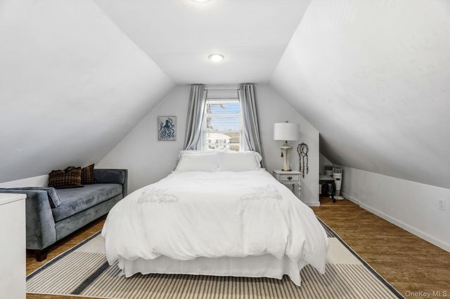 64 W Fenimore Street, Valley Stream, NY 11580