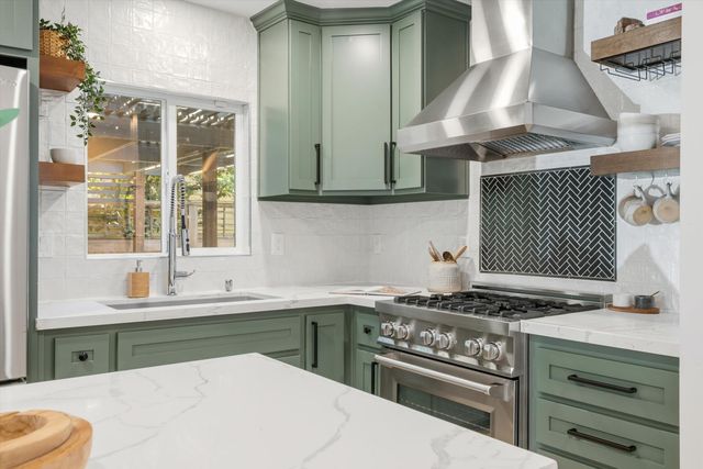 1536 49th, Sacramento, CA 95819