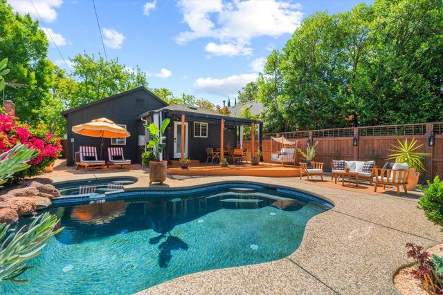 1536 49th, Sacramento, CA 95819