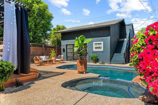 1536 49th, Sacramento, CA 95819