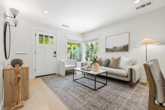 1536 49th, Sacramento, CA 95819