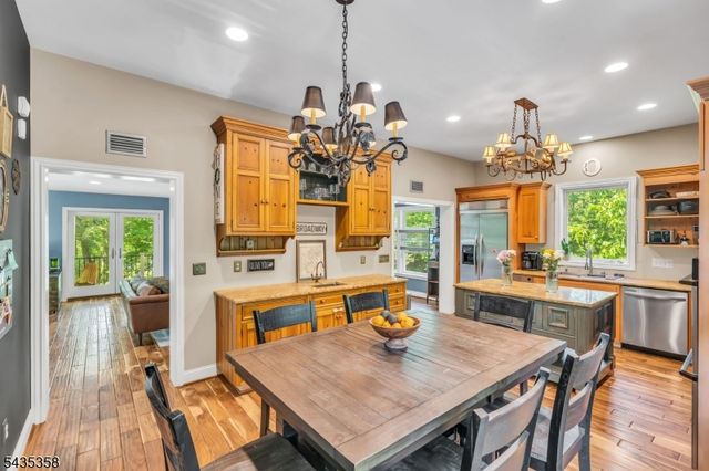 128 Raritan River Rd, Lebanon Twp., NJ 07830