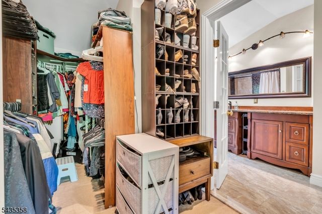 128 Raritan River Rd, Lebanon Twp., NJ 07830