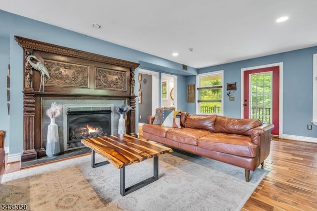 128 Raritan River Rd, Lebanon Twp., NJ 07830