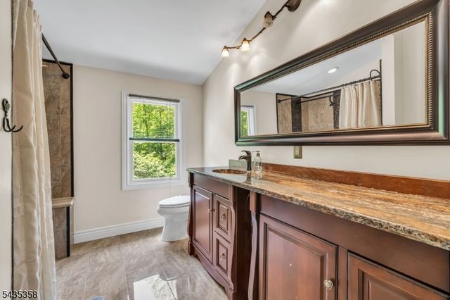 128 Raritan River Rd, Lebanon Twp., NJ 07830