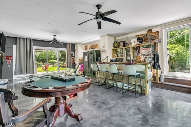 128 Raritan River Rd, Lebanon Twp., NJ 07830